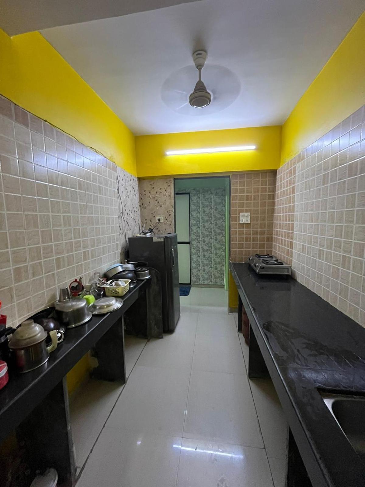 Galaxy Apartment Mumbai Bagian luar foto